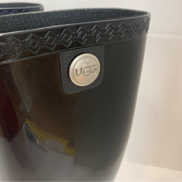 UGG NWT in box Shaye style black patent rain boots size 11 Gorgeous boots - Picture 7 of 14